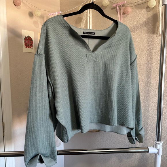 Urban Outfitters Sweaters - ୨୧ ･ﾟ✧ Urban Outfitters Sweater